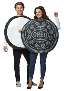 Image: Oreo Cookie Couple Costume